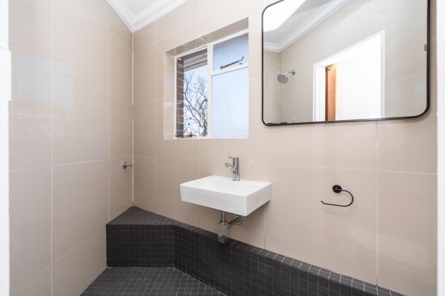 1 Bedroom Property for Sale in Green Point Western Cape